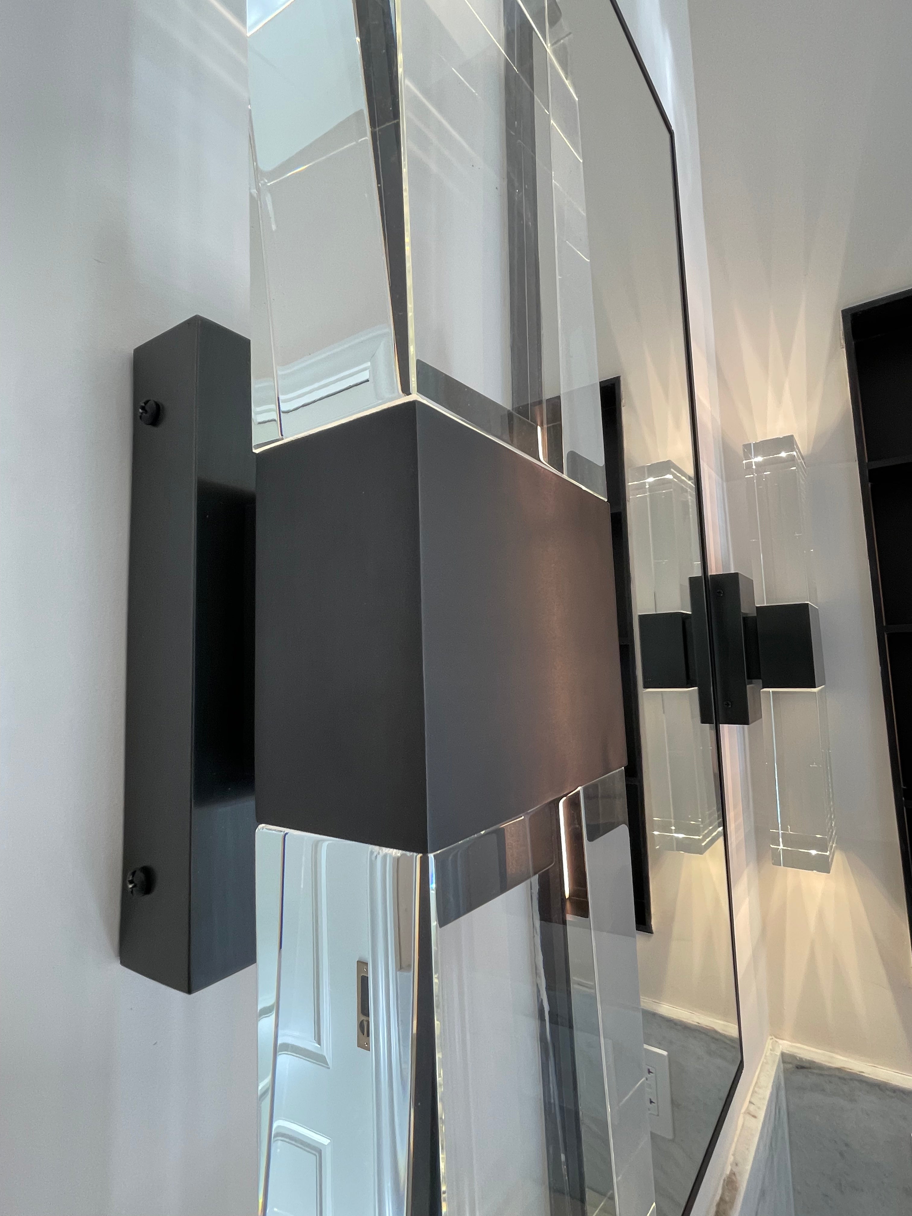 Thayer Sconce