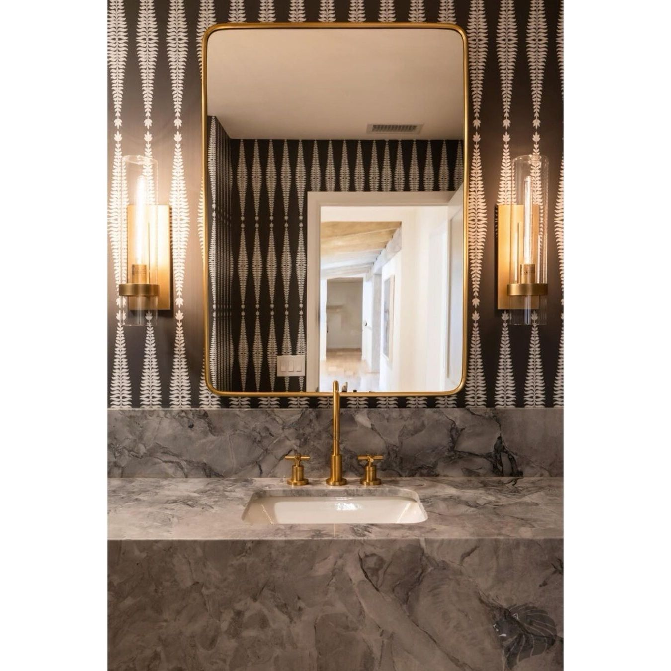Armature Cylinder Clear Glass Wall Sconce - Italian Concept -