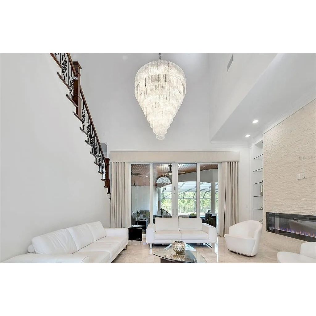 Giovanni Round Tiered Murano Glass Chandelier - Italian Concept