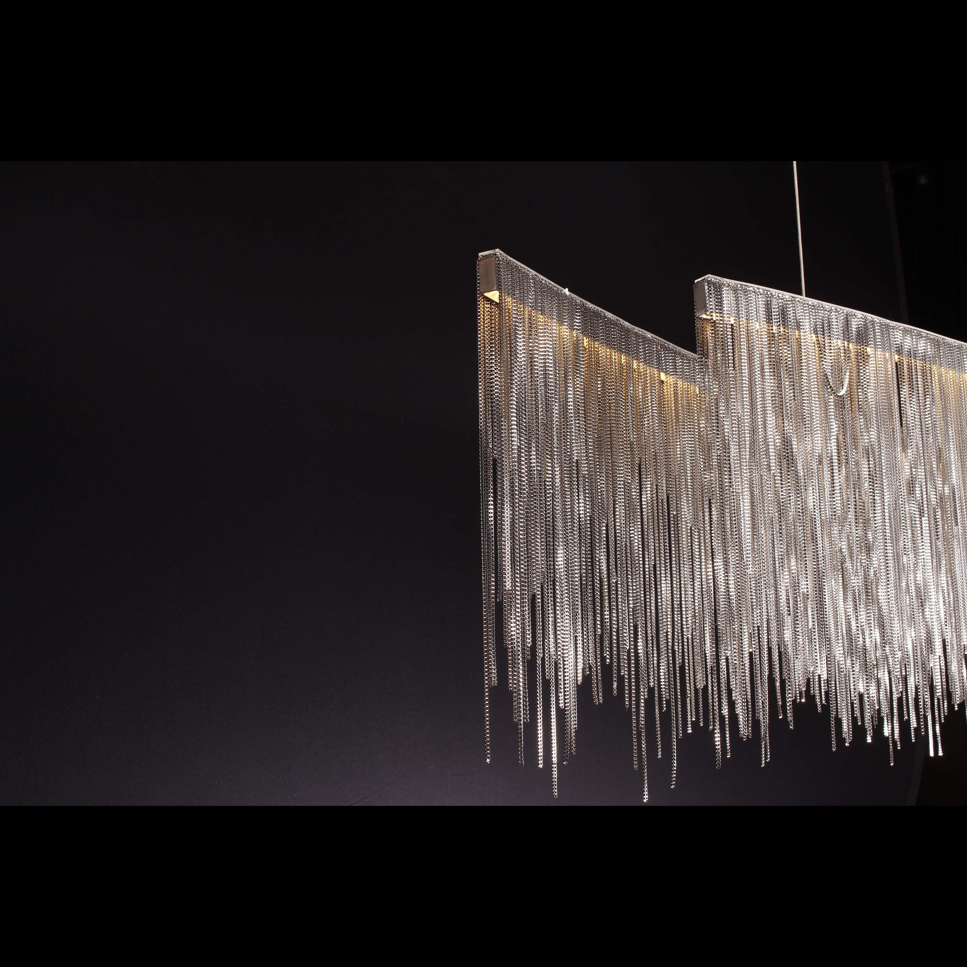 Villa Je Suis Oval 59" LED Chain Chandelier - Italian Concept