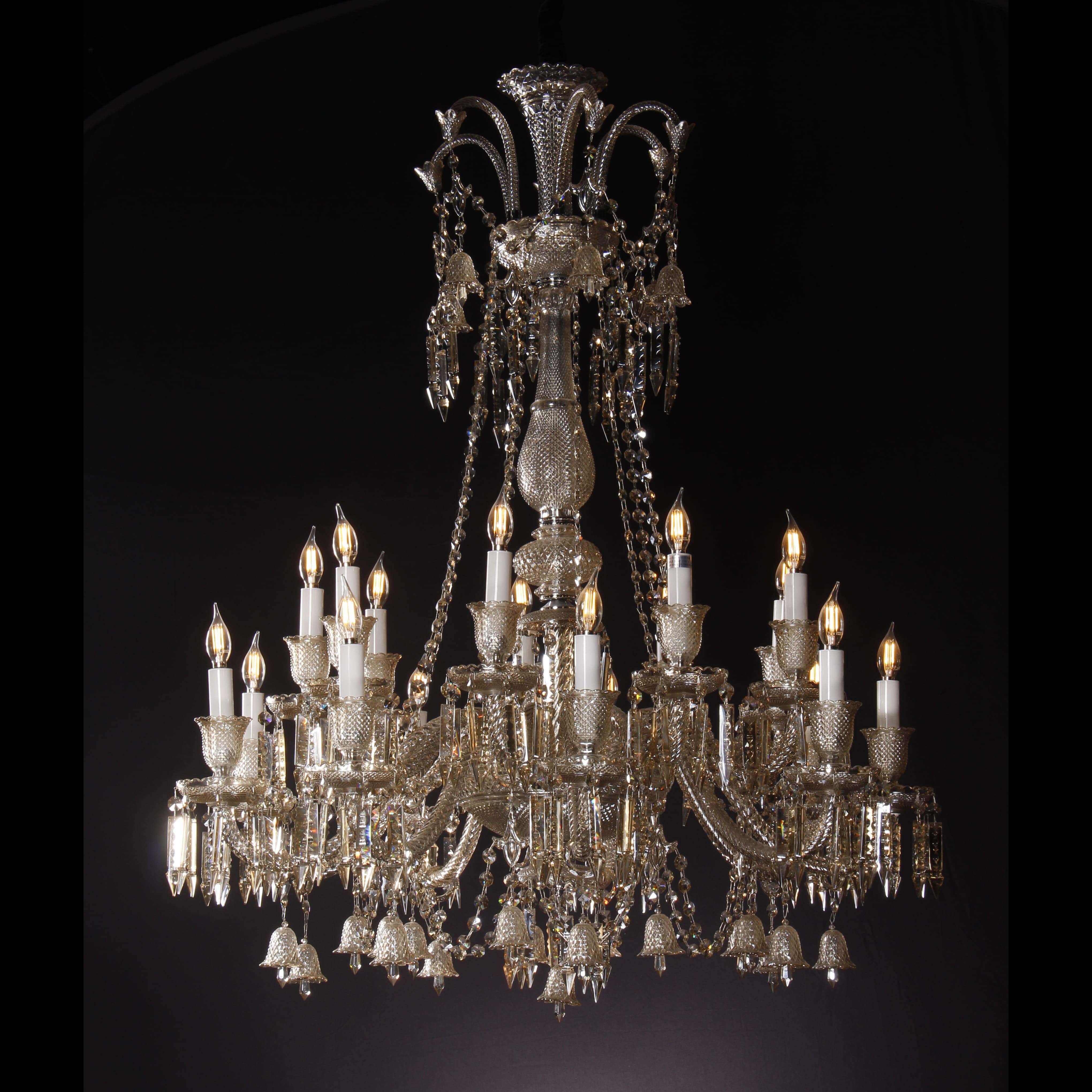 24L Antoinette Chandelier - Italian Concept - Color