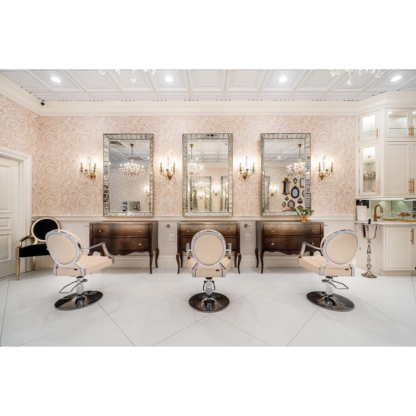 12 Light Maria Theresa Crystal Chandelier - Italian Concept