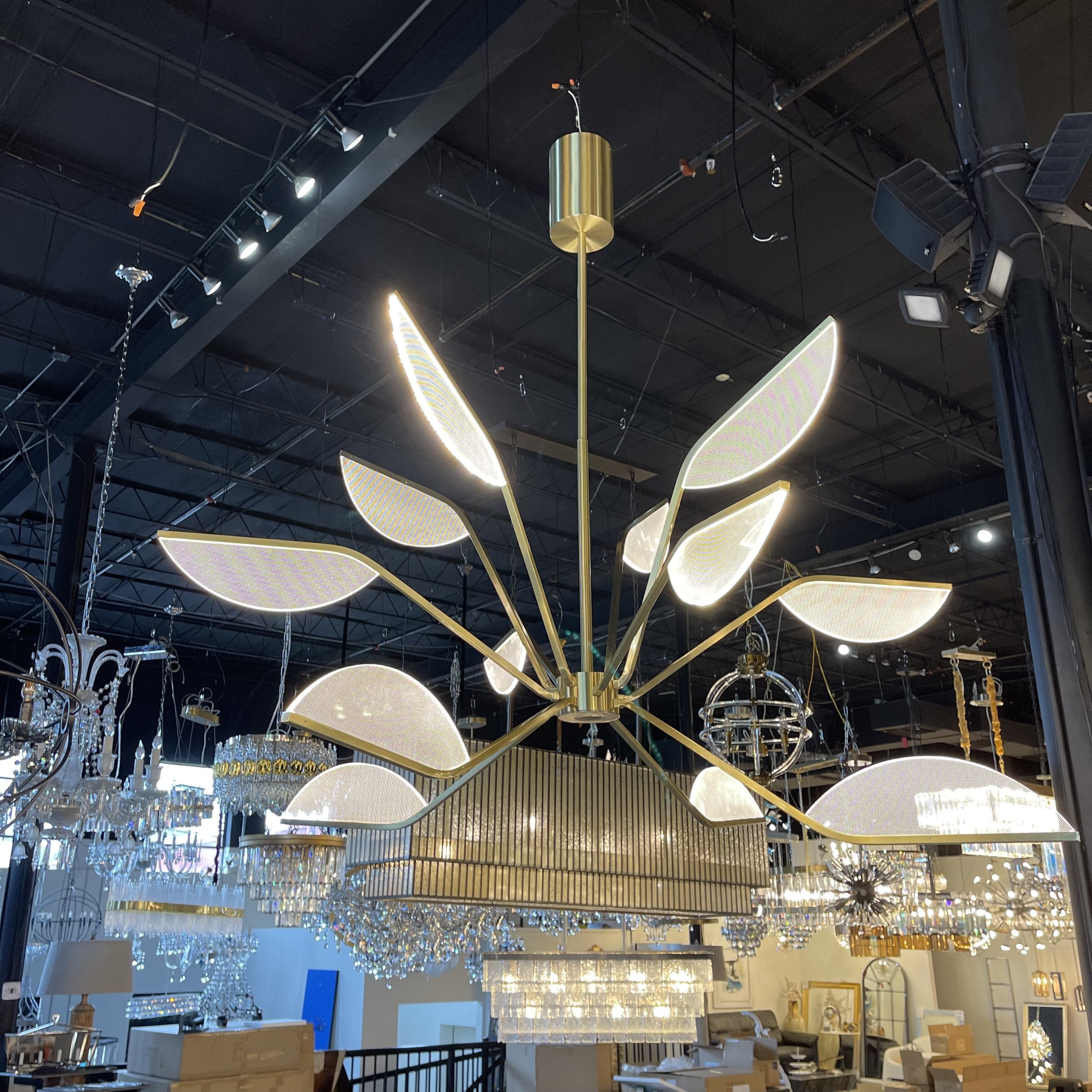 Chiari Flower Leaf LED Chandelier - Italian Concept -