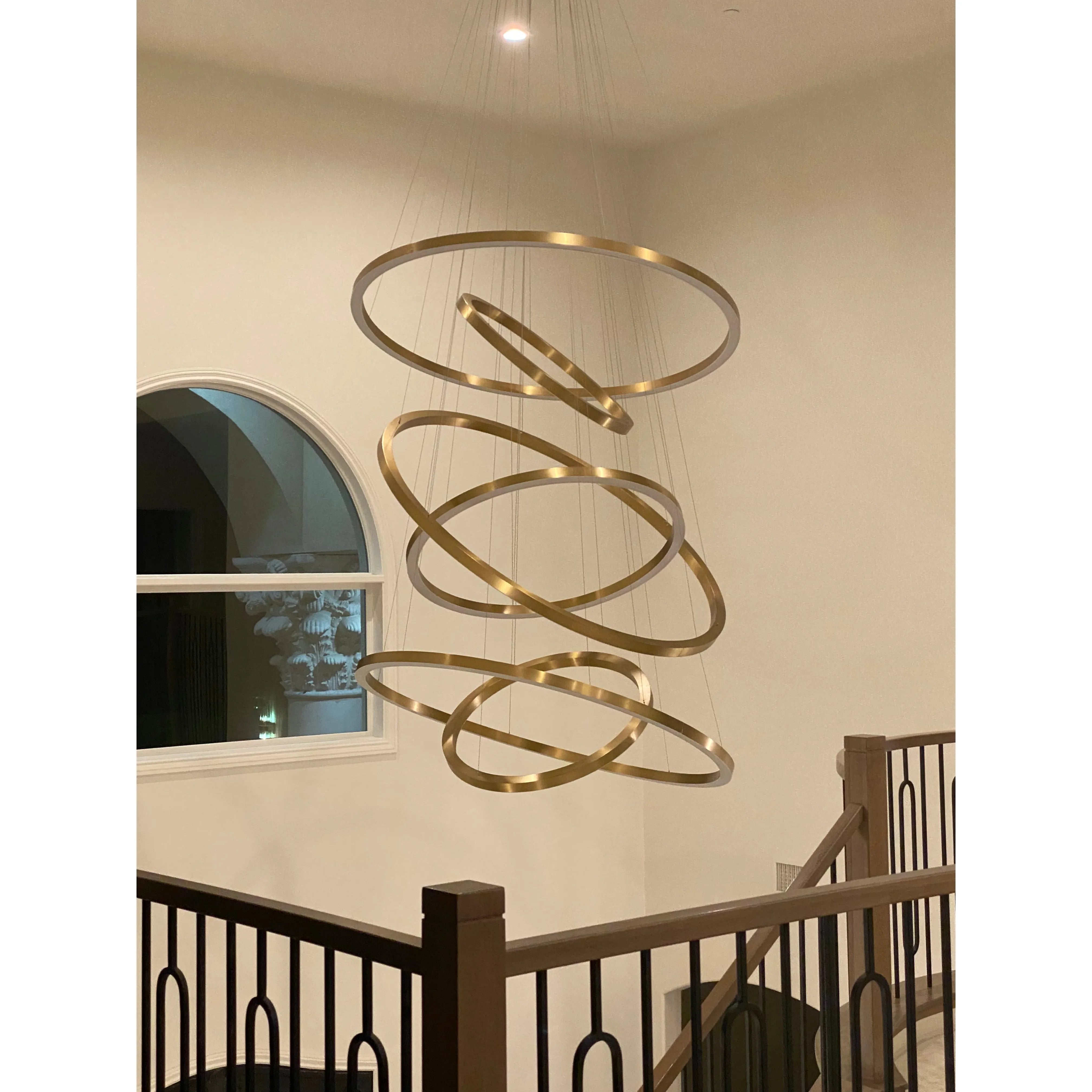 Liana Round 5-Ring LED Chandelier - Italian Concept - Size
