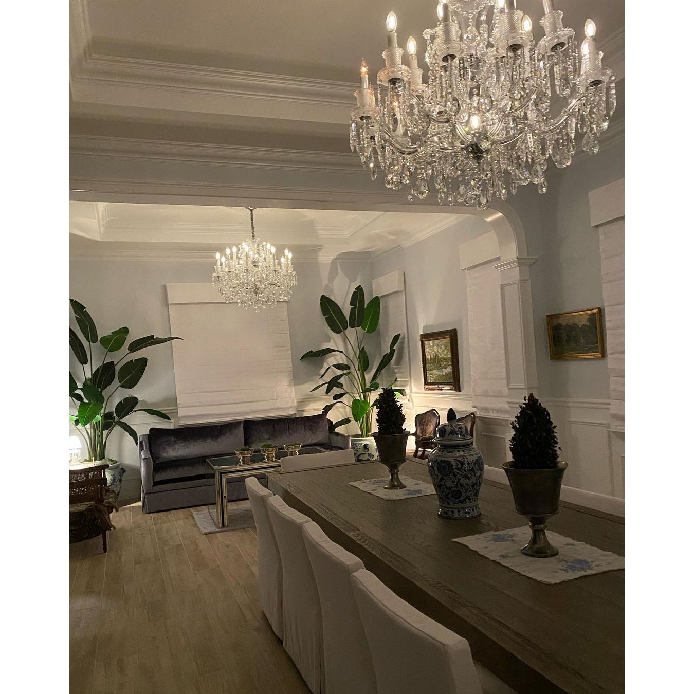 Toussaint Maria Theresa 39" Wide 19L Crystal Chandelier - Italian Concept