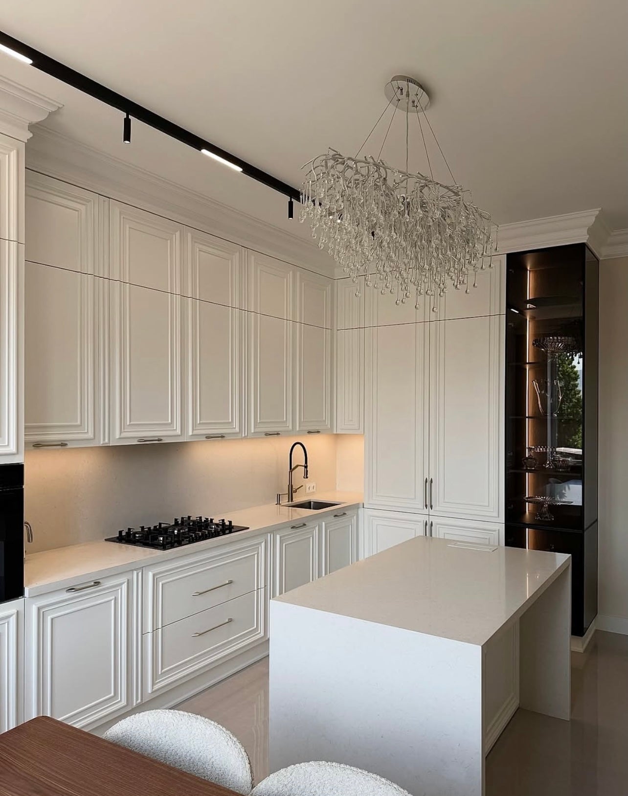 Livio Oval Branching Teardrop Chandelier