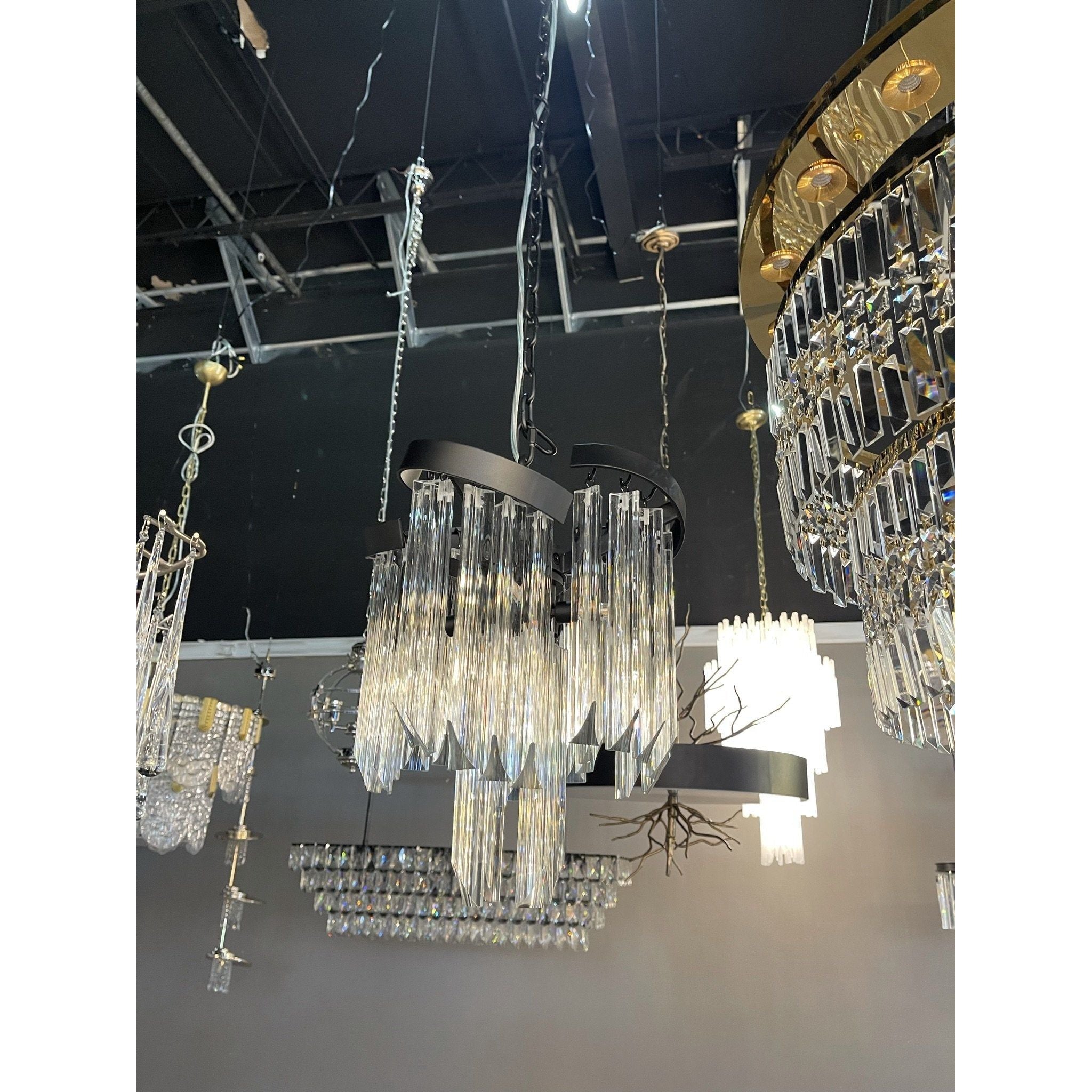 Twin Palms Round Crystal Chandelier - Italian Concept