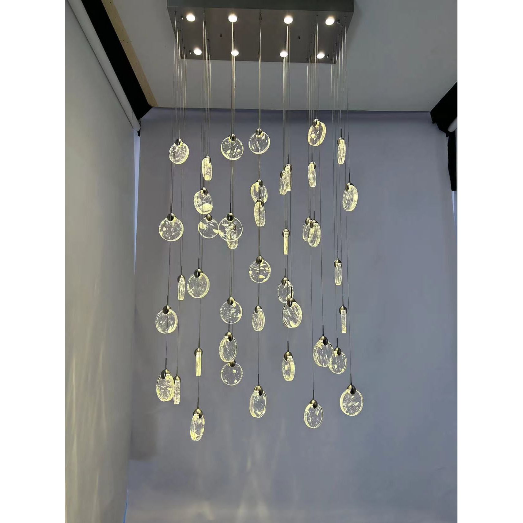 Aurora Cloud Glass Cluster LED Pendant Light - Italian Concept