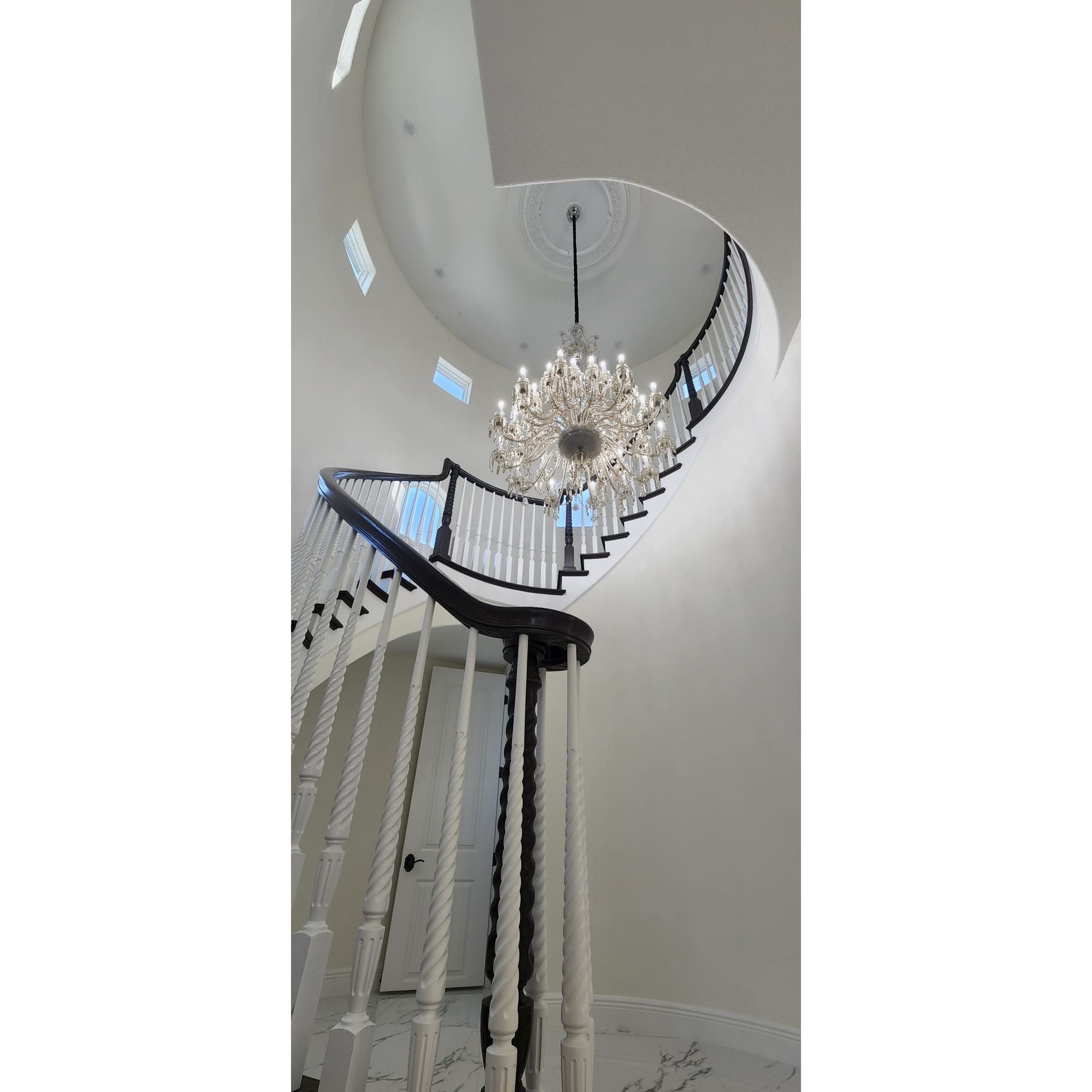 24L Antoinette Chandelier - Italian Concept - 